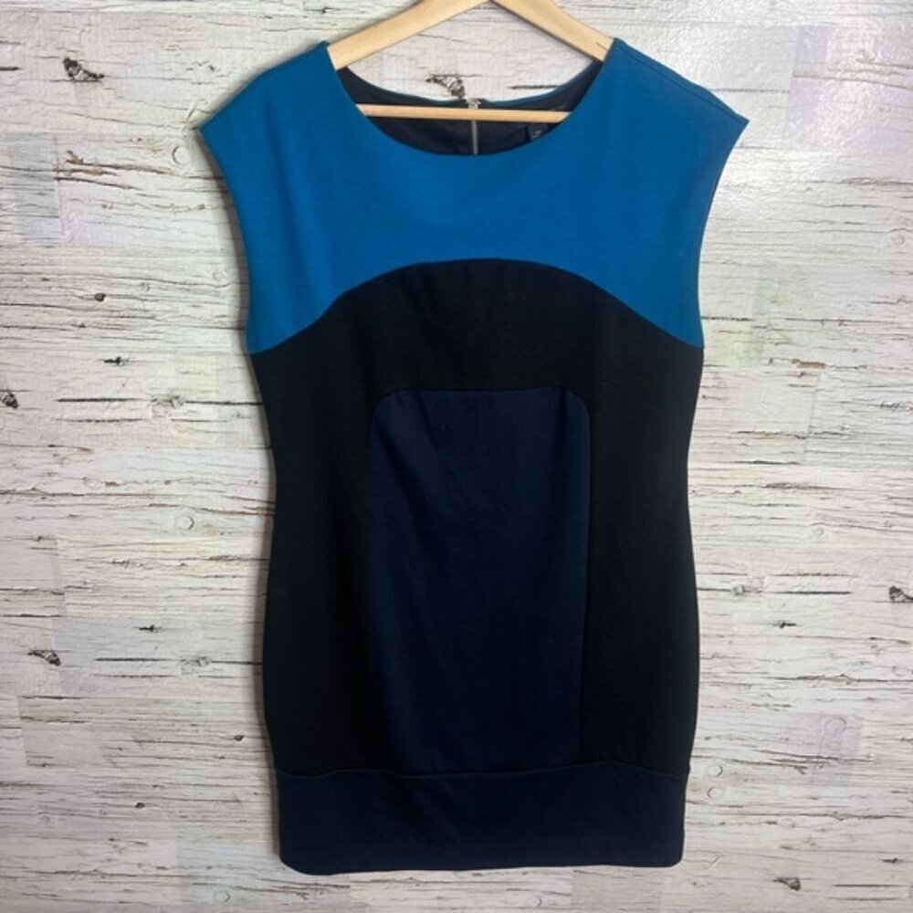 Banana republic black blue color black dress size 10 petite